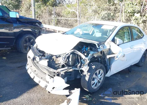 2018 Toyota Corolla L z USA, uszkodzony, nr VIN 2T1BURHE0JC965613